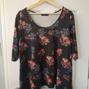 Jete Black Prism Rose Hi-low Blouse